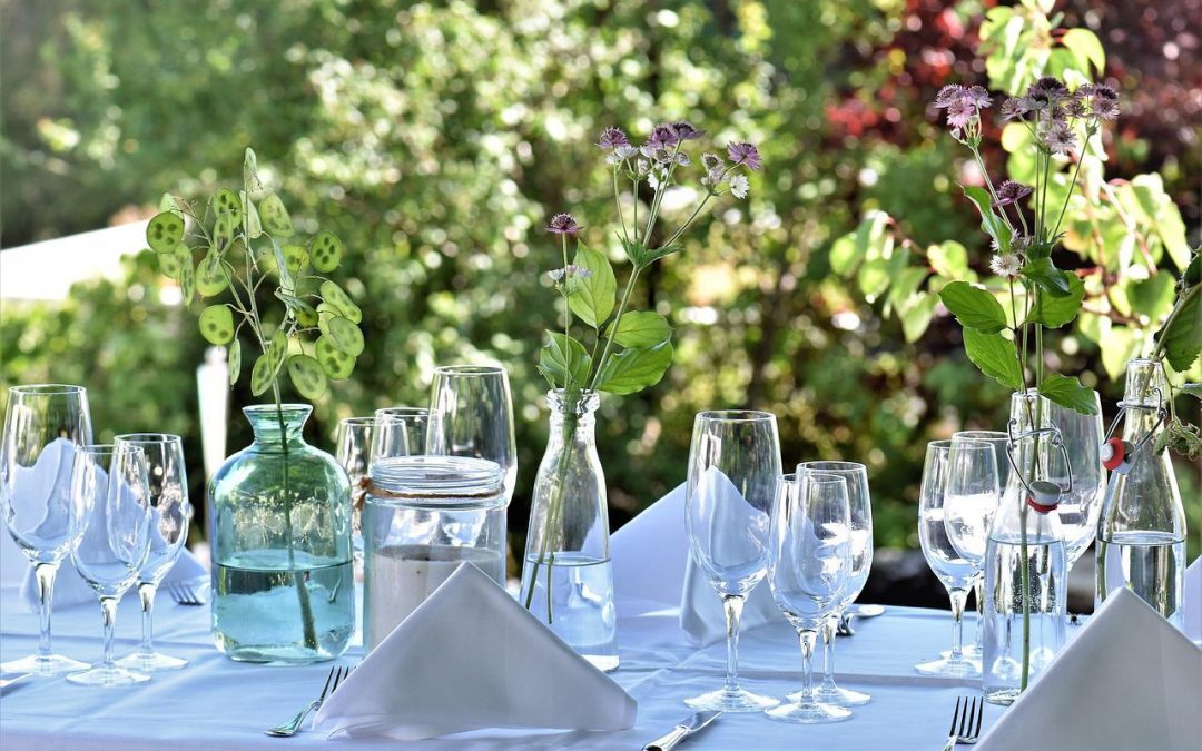 Een diner in de tuin organiseren