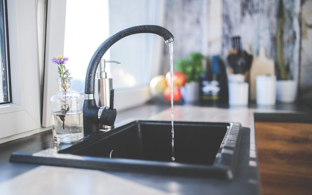 Zwarte kokend water kranen: Waarom kiezen voor een zwarte kraan?